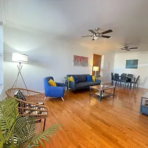 Trendy 3br Tiffany Retreat Holiday home