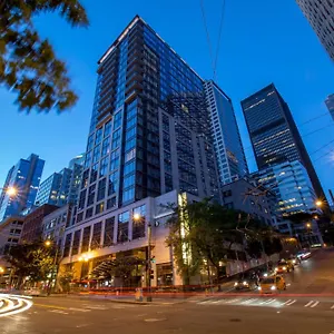 ***** Hotel 1000, Lxr & United States