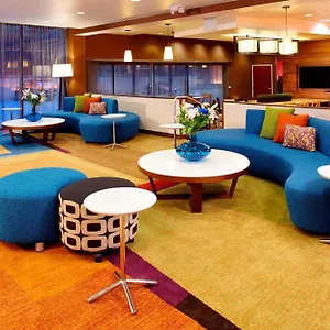 *** Hotel Fairfield & United States