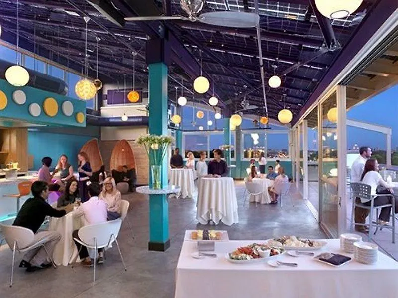 The Moonrise Hotel Saint Louis