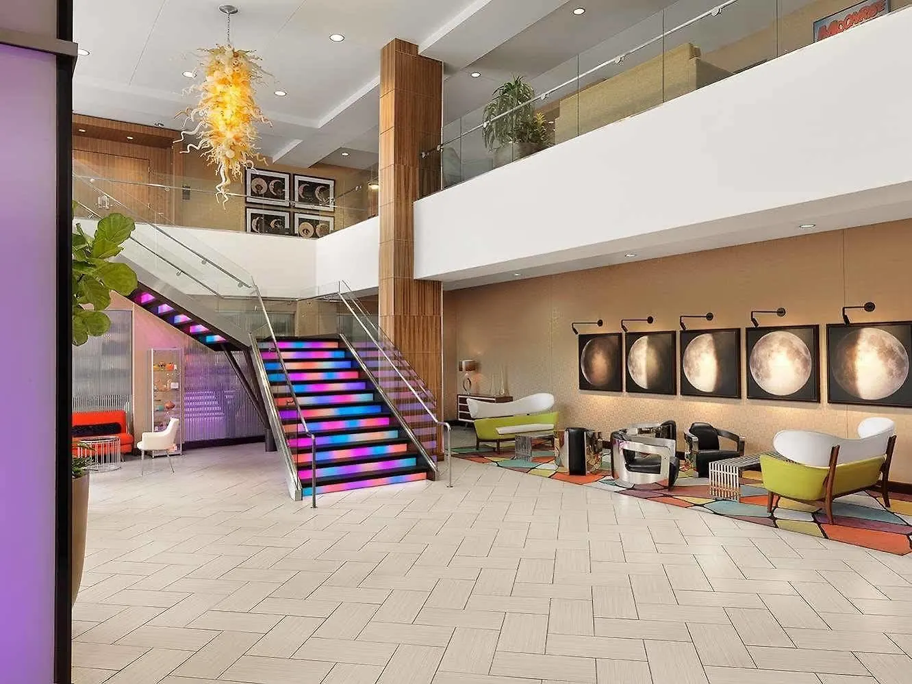 The Moonrise Hotel Saint Louis